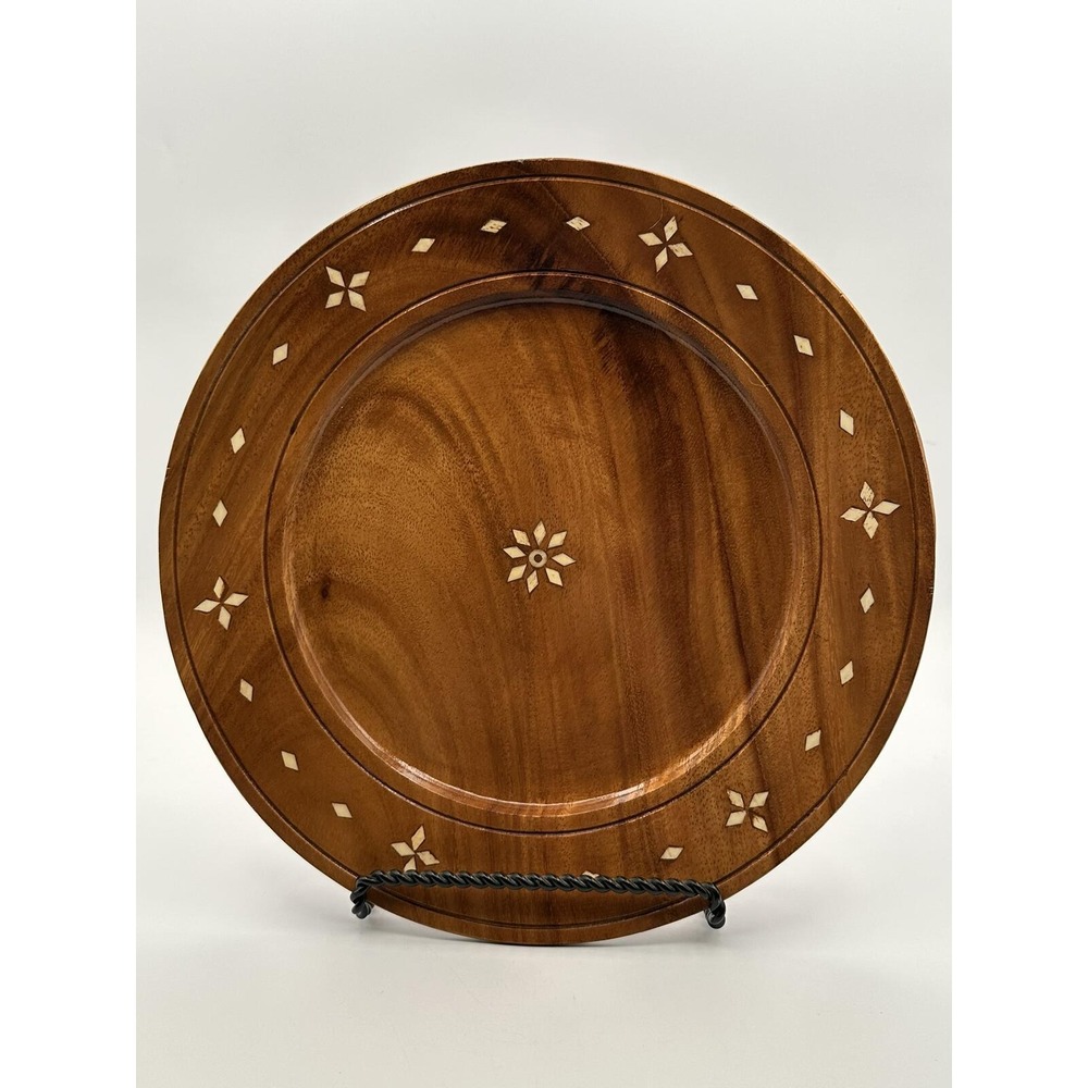 Vintage 11 1/2" Monkey Pod Waikiki Woods Decorative Plate — Inlaid Floral Design